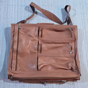 Piel Tan Leather Executive Expandable Garment Bag Travel Business Casual Unisex